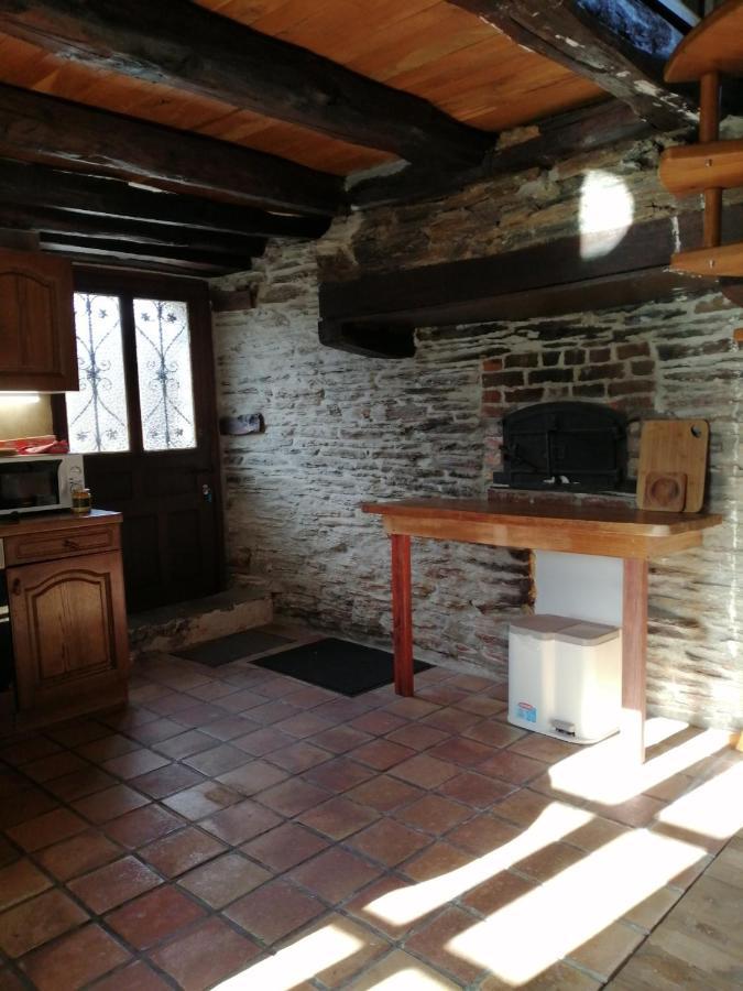 Gite Le Courtil Bouillon Exterior foto